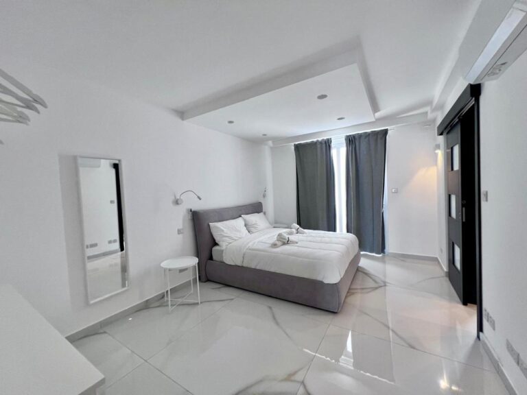 WhatsApp Image 2024-12-10 à 16.43.54_1d5cf6e0